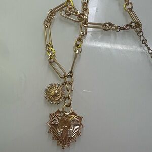 Gold Pendant Necklace